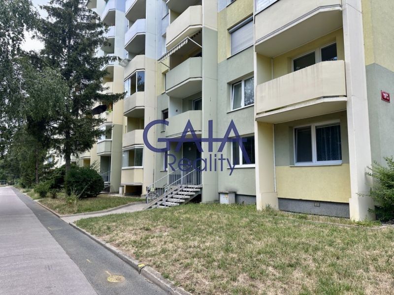 1+1, Hutník, Veselí nad Moravou, 37 m² - 1