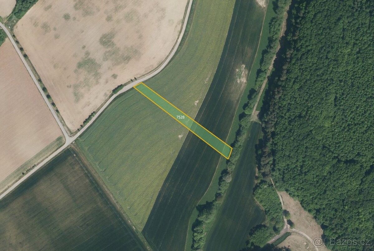 Pozemky pro bydlení, Lovčice u Kyjova, 696 39