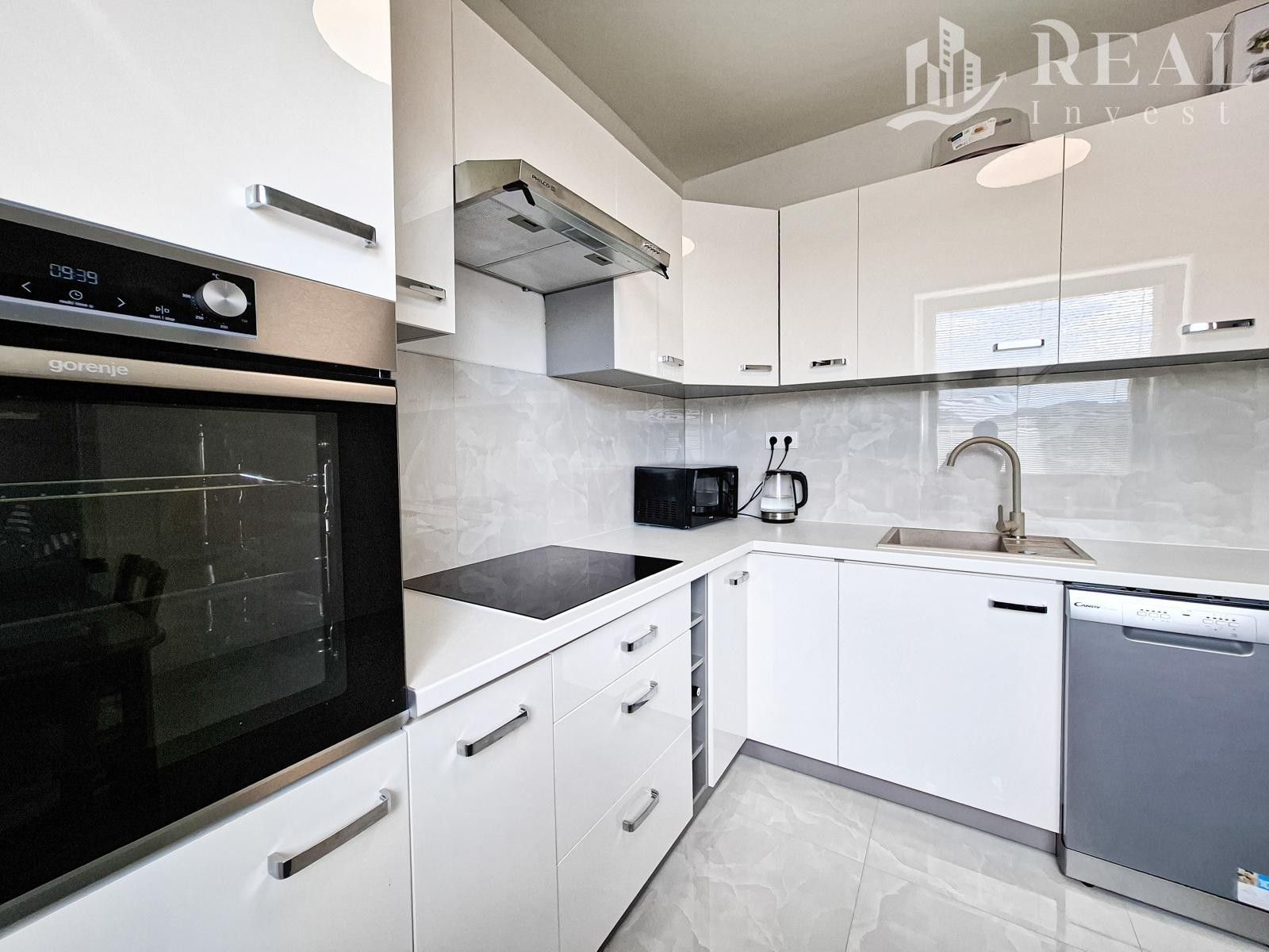 Prodej byt 4+1 - Na Borku, Jirkov, 77 m²