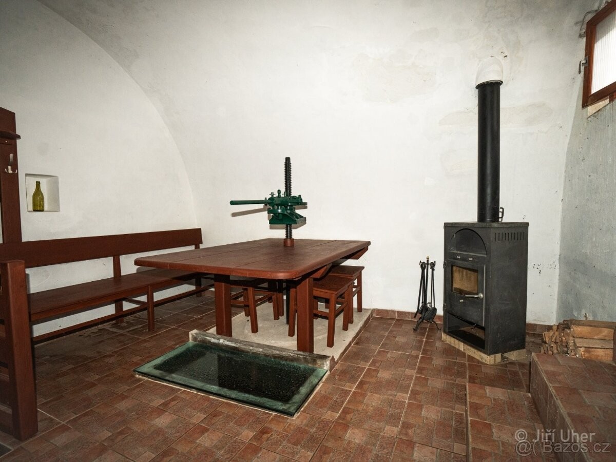 Nemovitost · 987 66, Zahraničí - 3