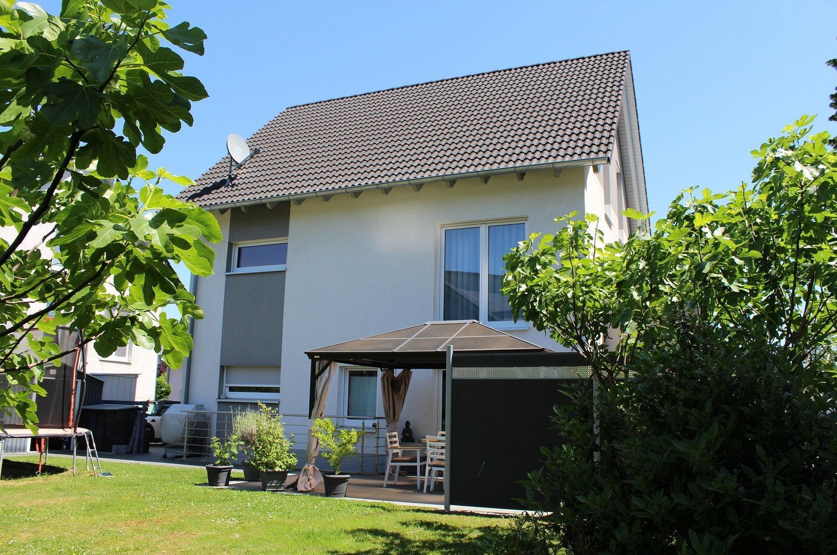 Rodinné domy, , Bádensko-Württembersko, 206 m² - 1