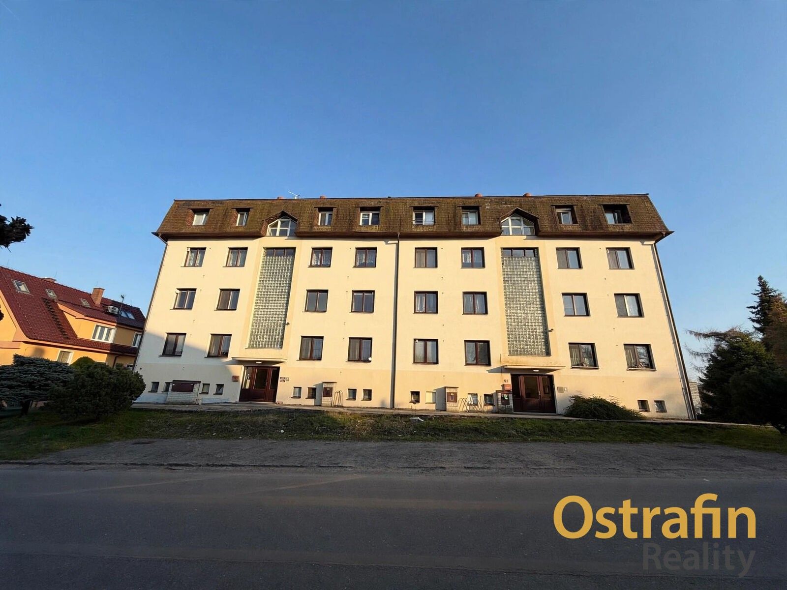 Prodej byt 3+kk - Komenského, Žiželice, 74 m² - 5