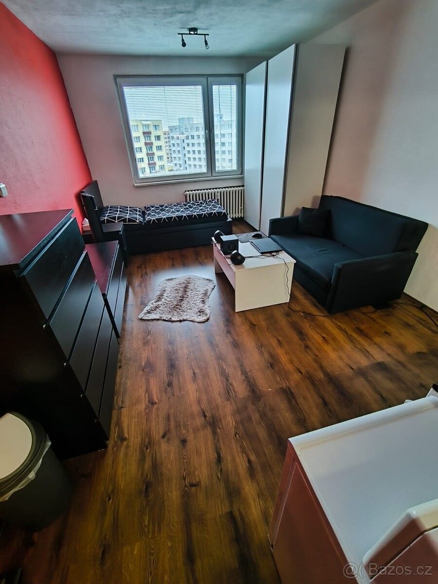 Pronájem byt - Jindřichův Hradec, 377 01