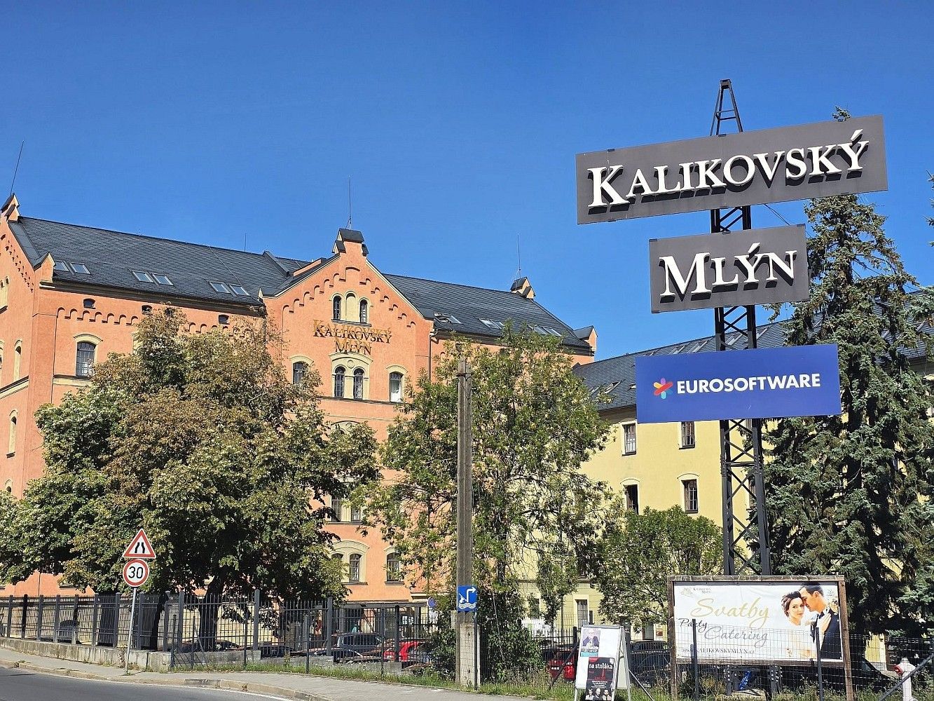 Kanceláře, Plzeň - Jižní Předměstí, okres Plzeň-město, Plzeňský kraj, 137 m² - 1