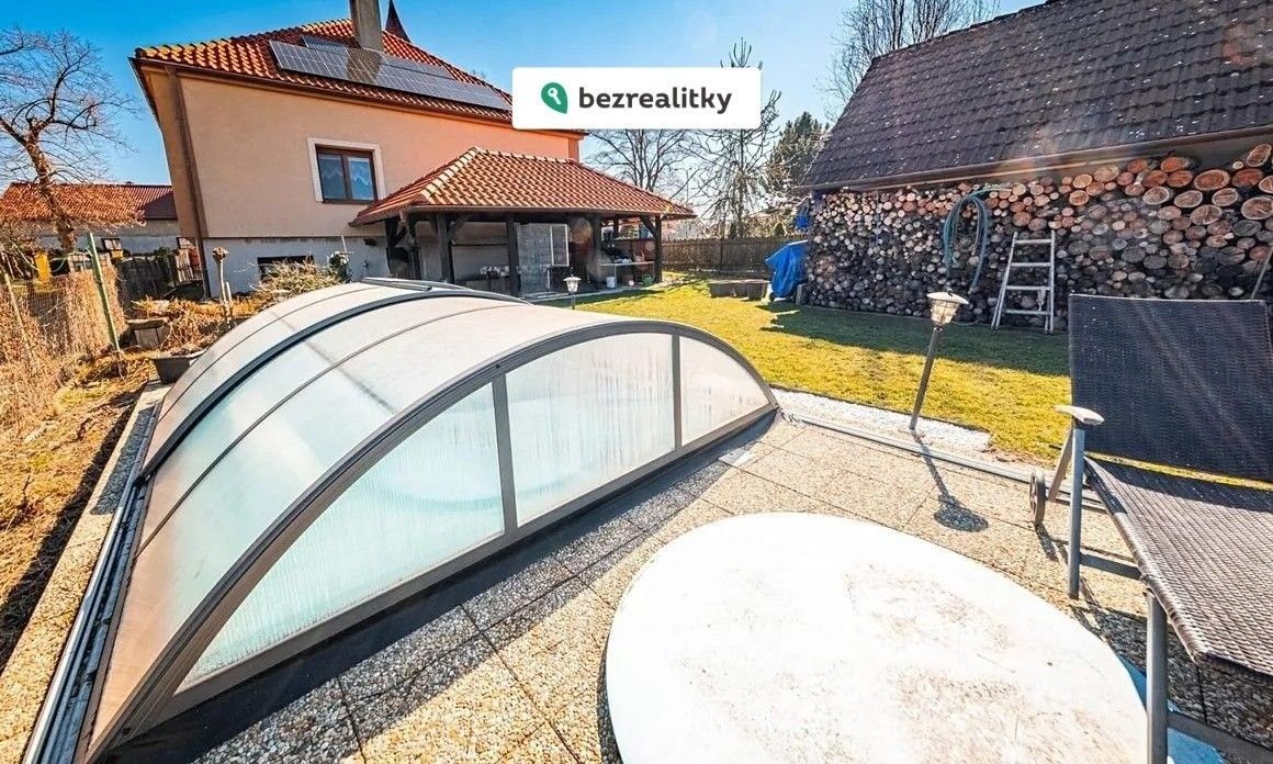 Prodej rodinný dům - Ohaře, 360 m²