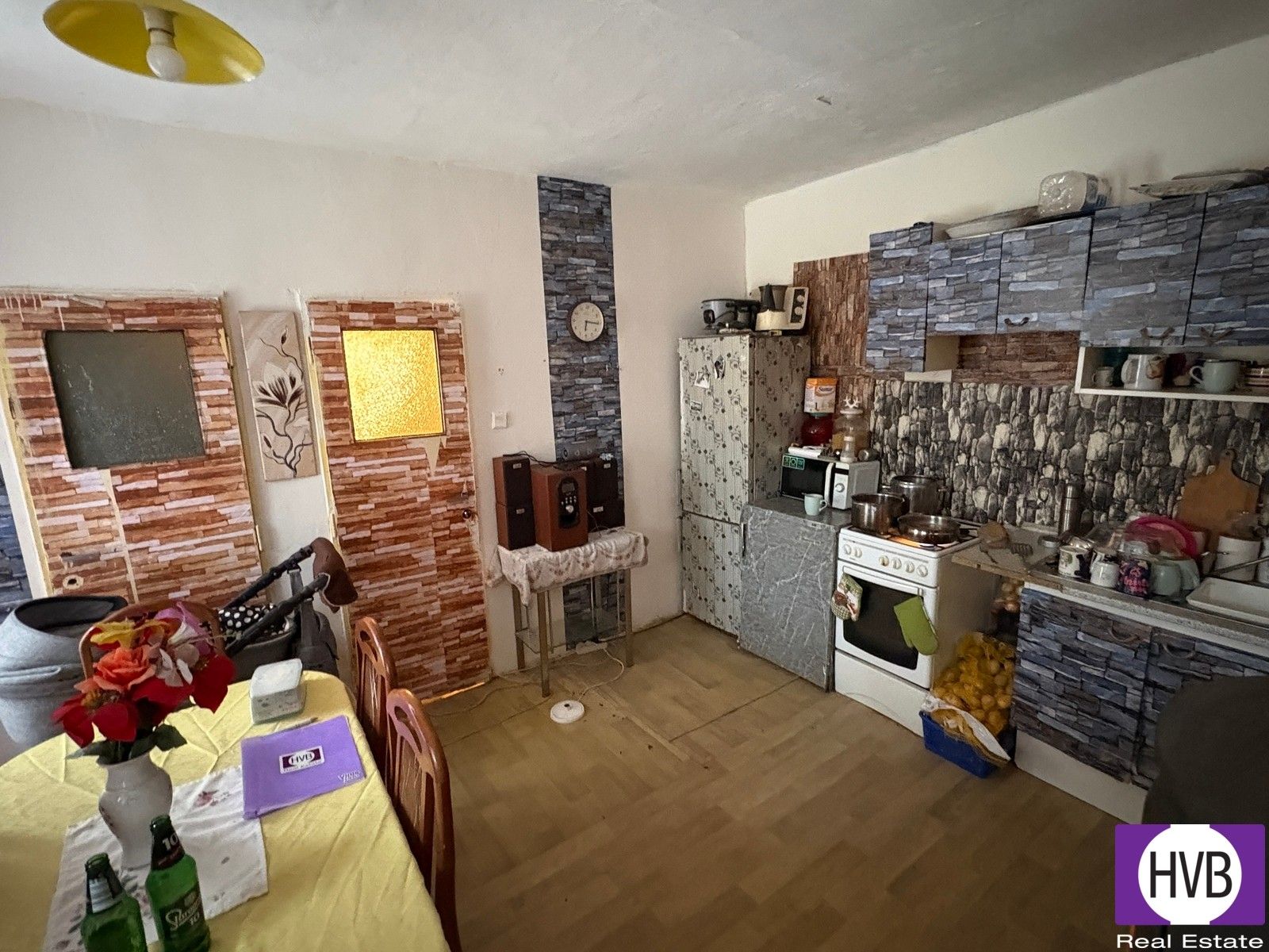 Prodej rodinný dům - Zlonice, 118 m²