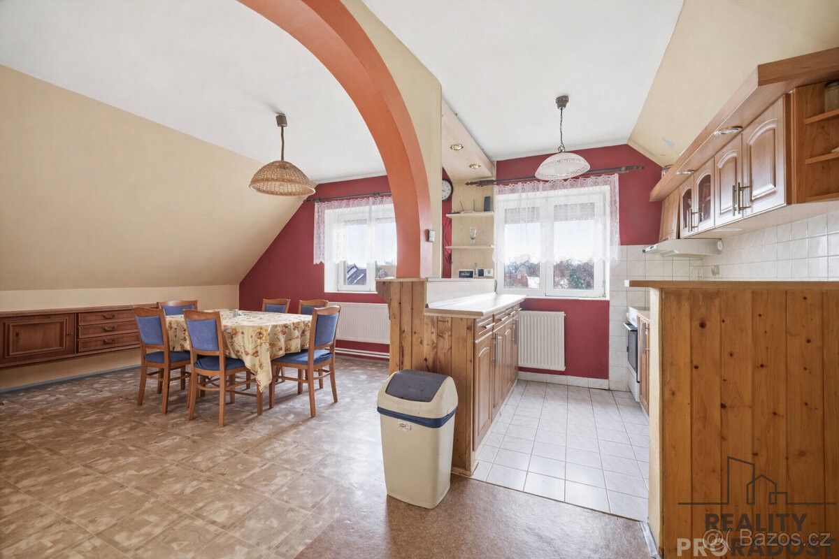 Prodej rodinný dům - Kolín, 280 02