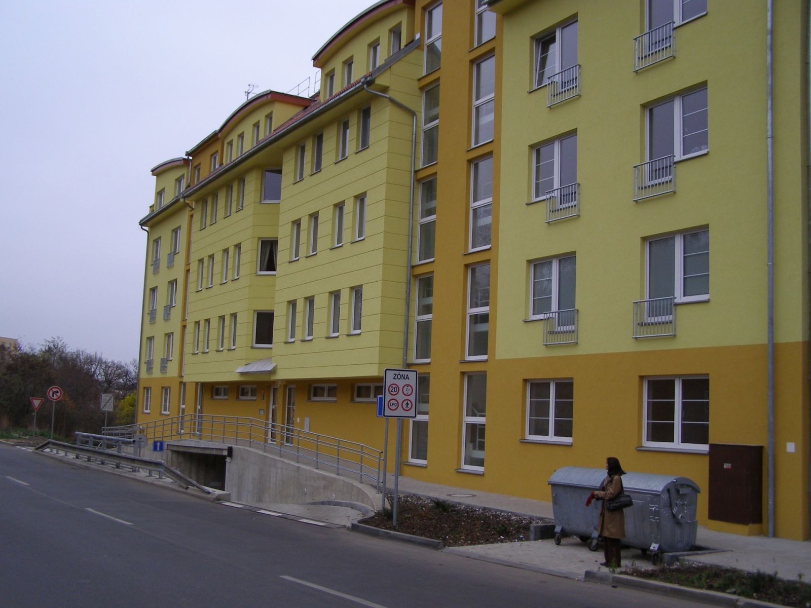 Garáž · 13 m² · Františka Kadlece, Praha - Libeň - 3