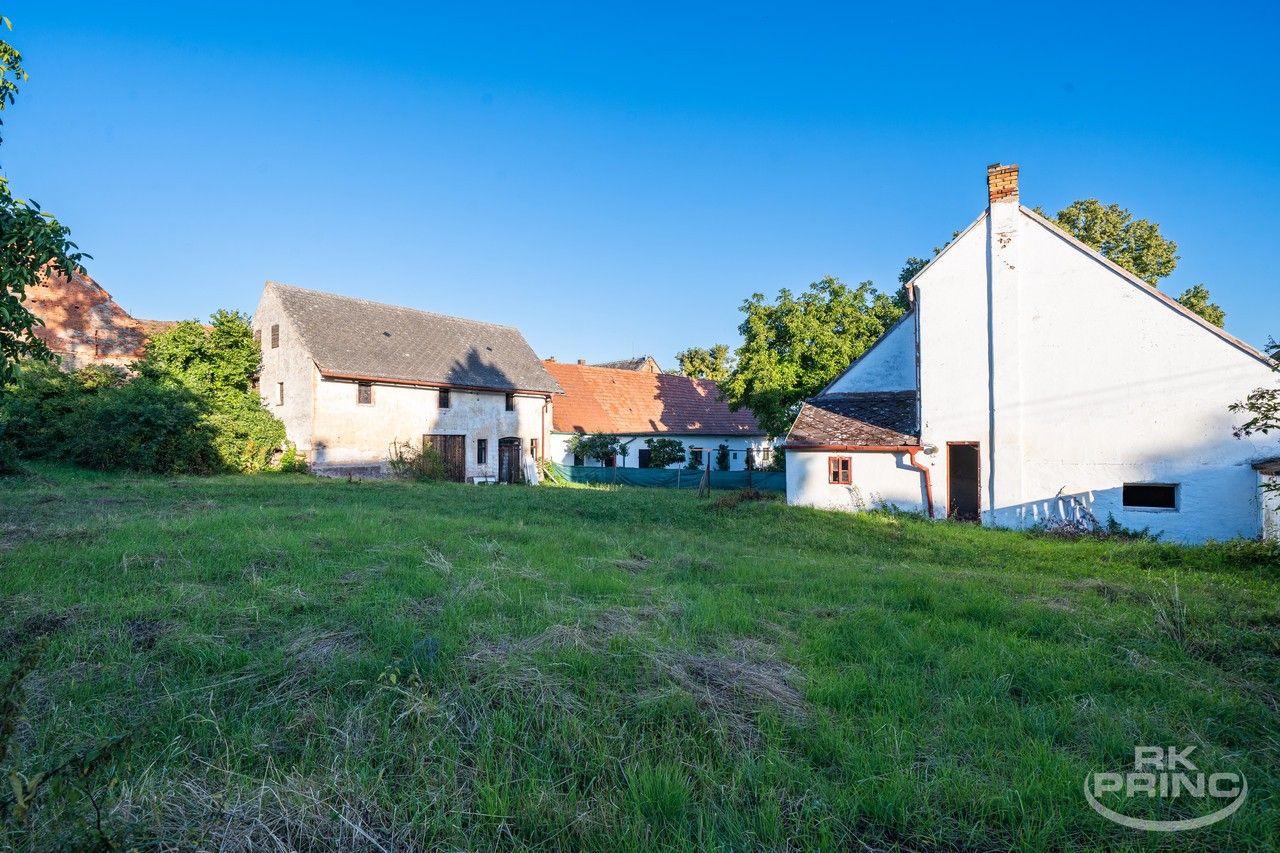 Rodinné domy, Kolešov, 400 m²