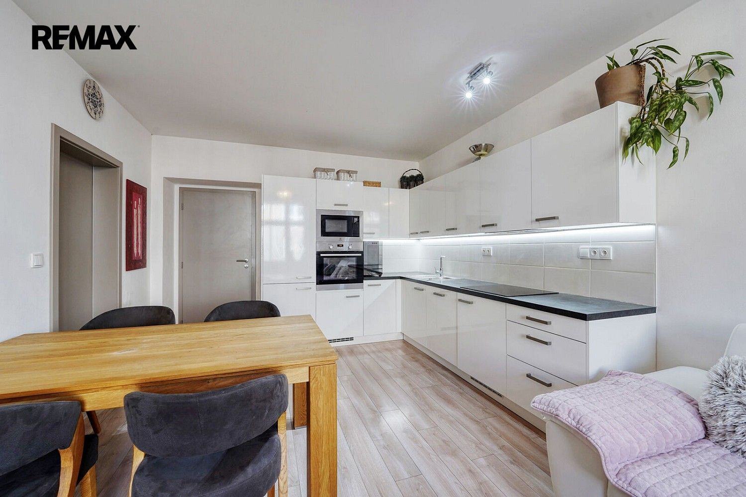 3+kk, Plzeň - Lobzy, okres Plzeň-město, Plzeňský kraj, 65 m² - 1
