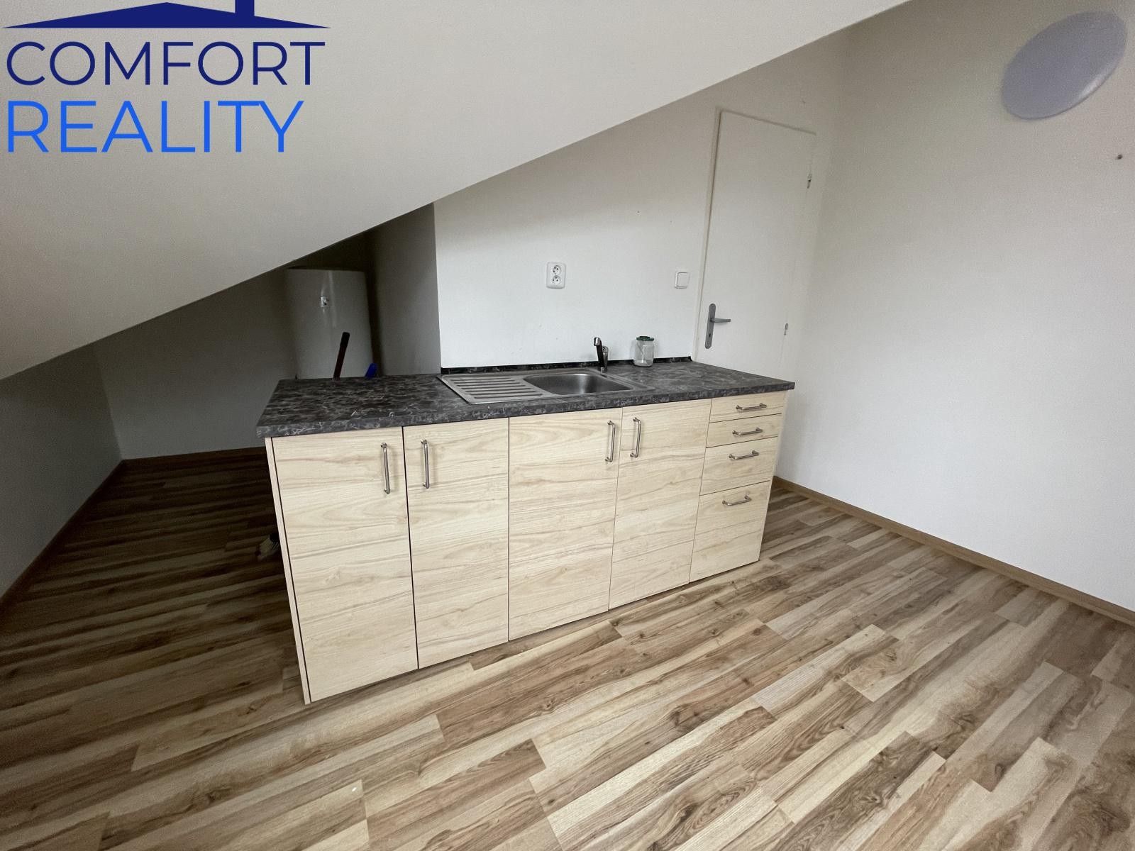 Byt 1+kk · 25 m² · 1. máje, Odry - 4
