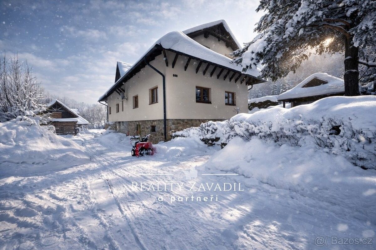 Chaty, 987 65, Slovensko