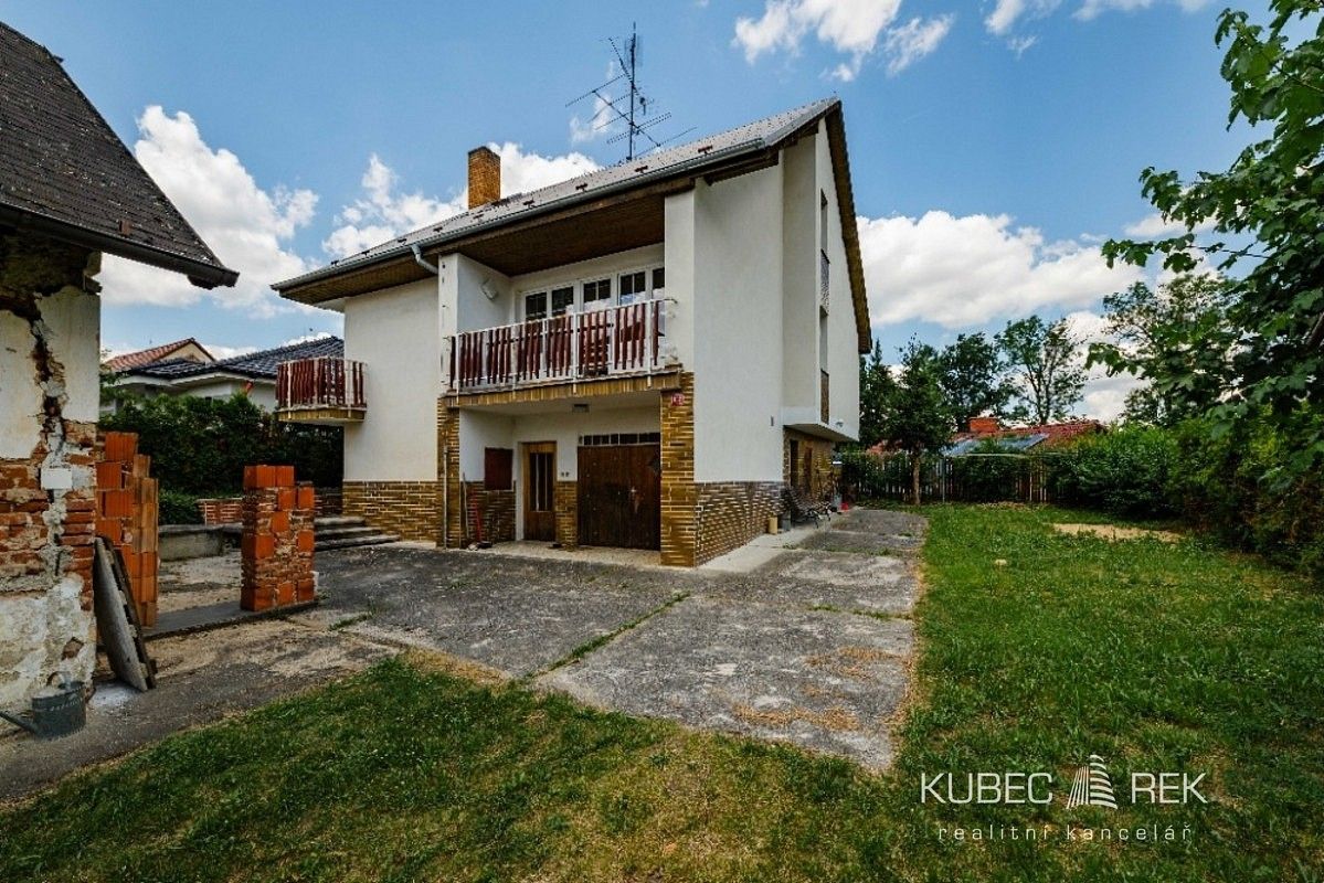 Obchodní prostory, 330 m²