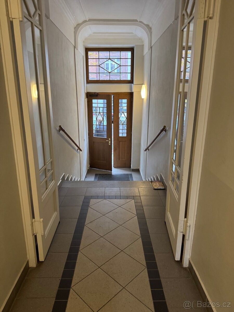 Prodej ostatní - Praha, 160 00