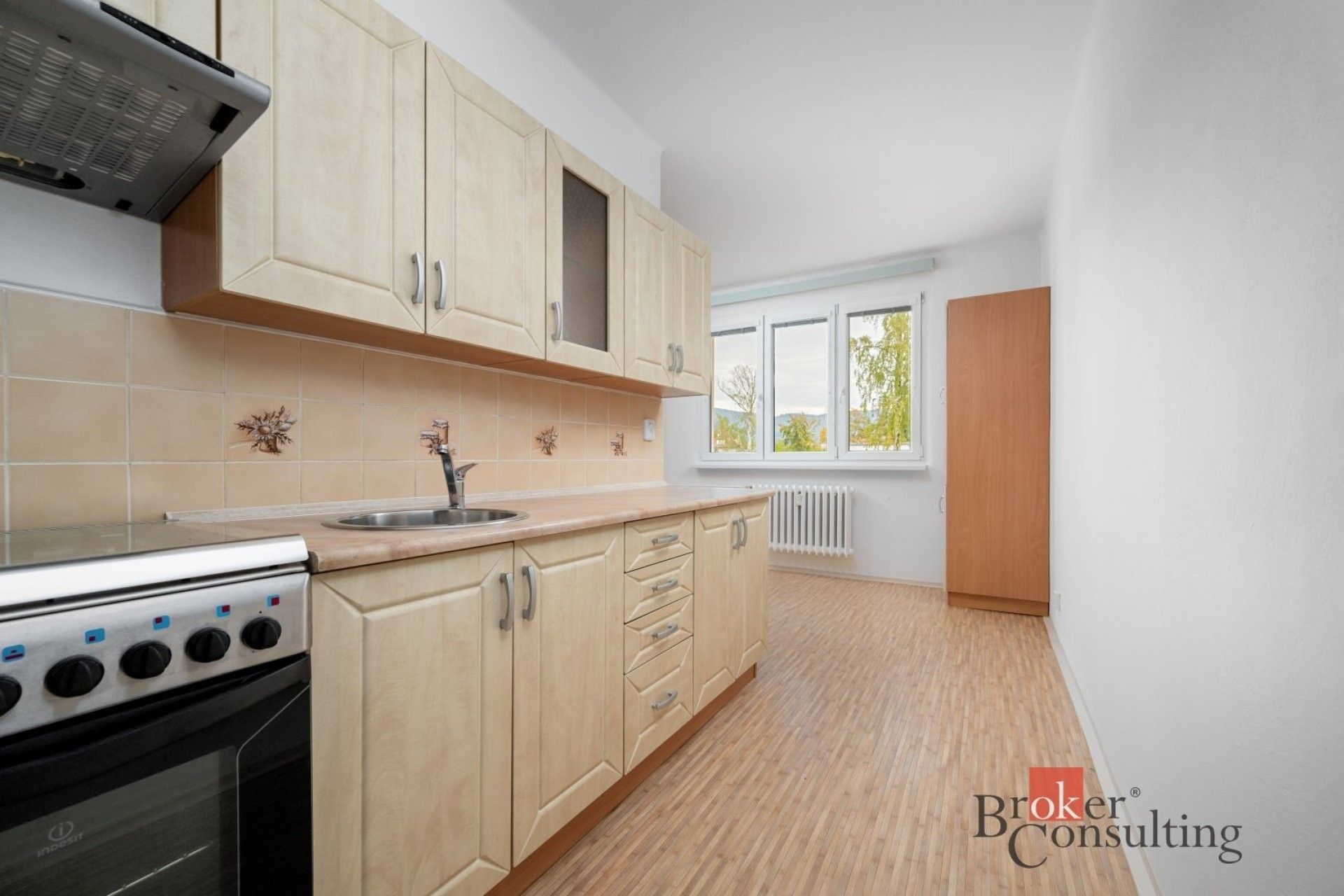 Byt 2+1 · 50 m² · Lomená, Liberec - 3