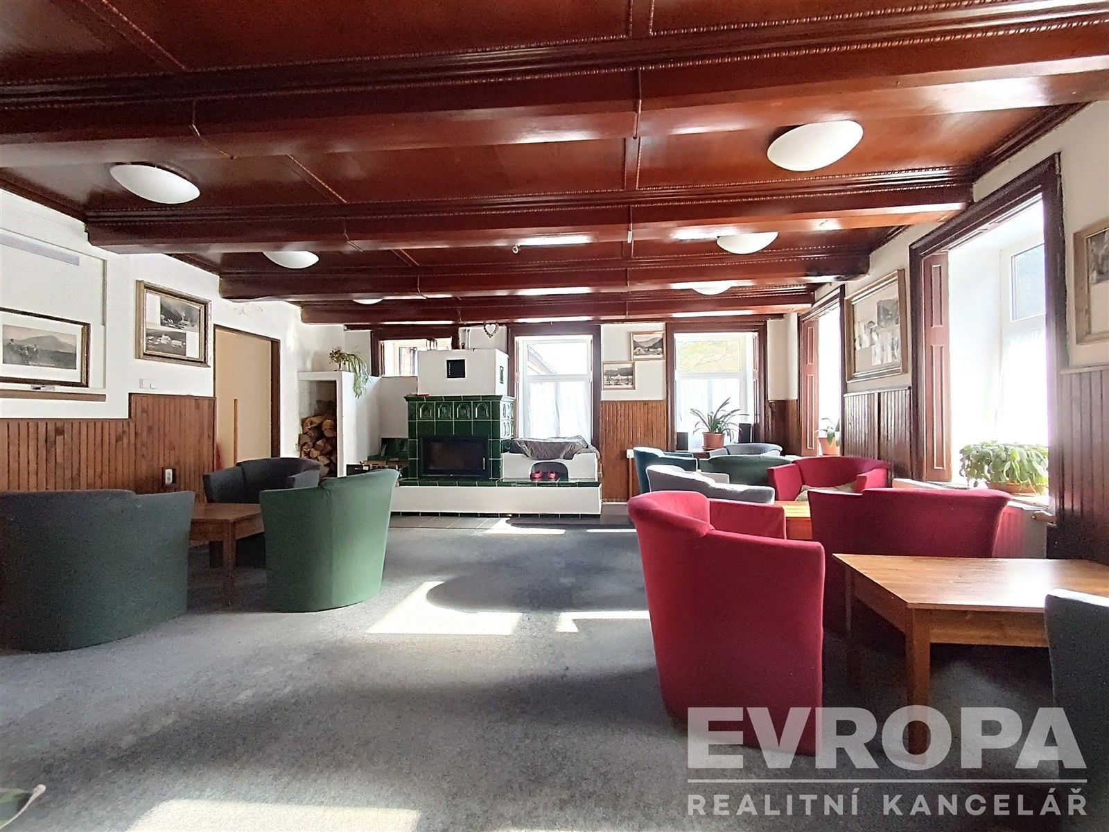 Restaurace · 156 m² · Dolní promenáda 7, Janské Lázně - 3
