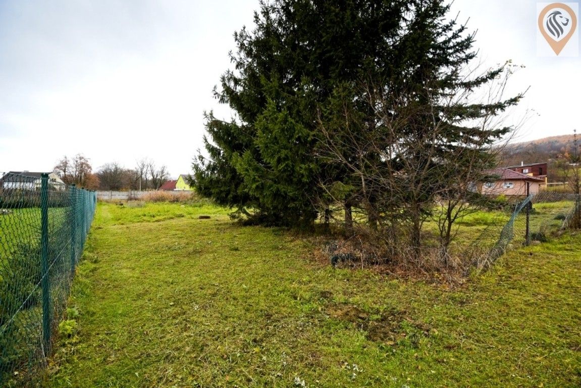 Prodej pozemek pro bydlení - Košťany, 516 m²