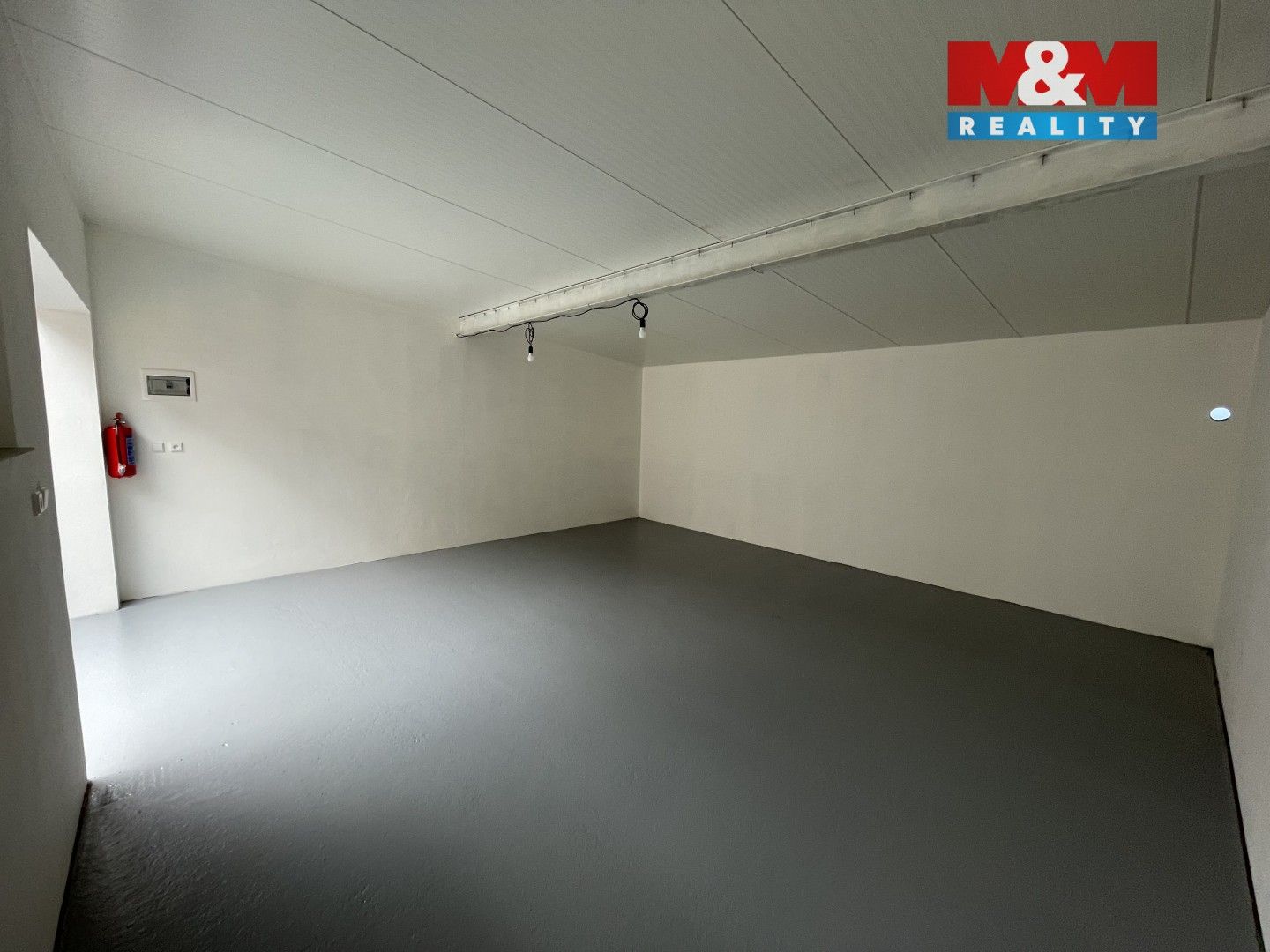 Garáže, Kopřivnice, 40 m² - 2