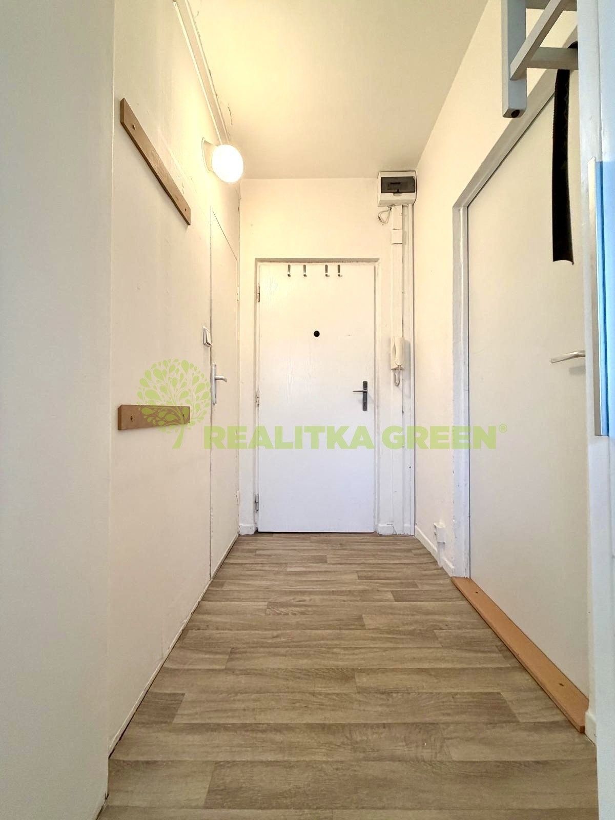 Pronájem byt 1+1 - Družstevní, Vsetín, 34 m²