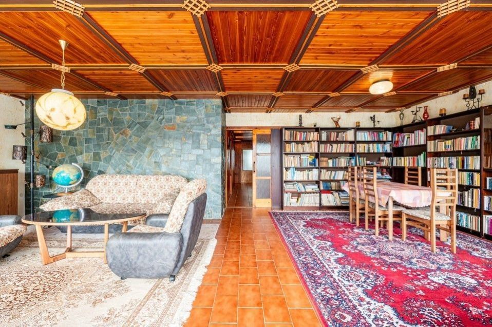 Vila · 360 m² · Neumannova  , Benešov - 4