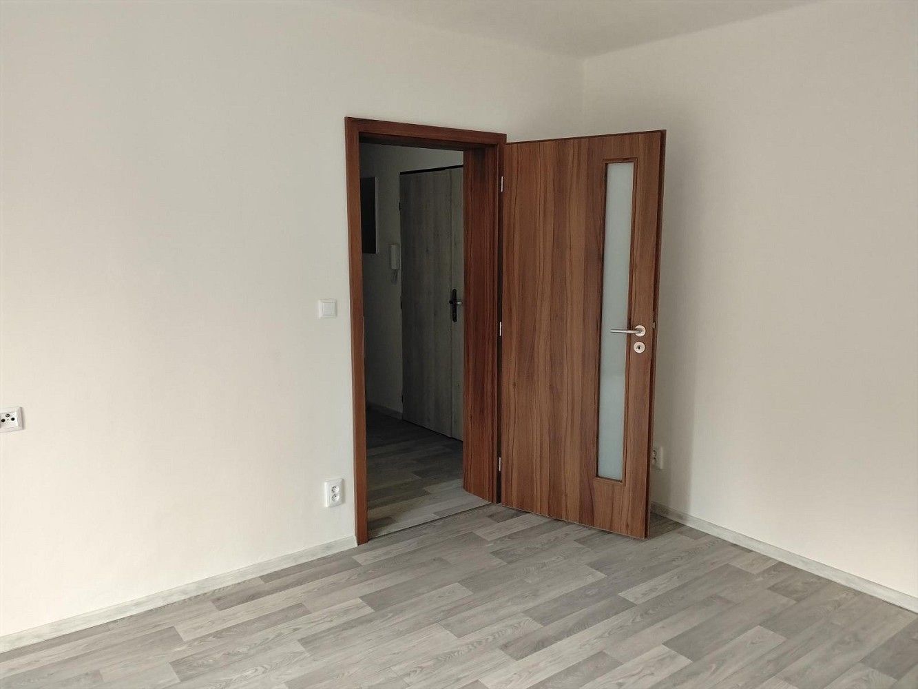 Prodej byt 1+1 - Smrková, Plzeň - Doubravka, 39 m² - 5