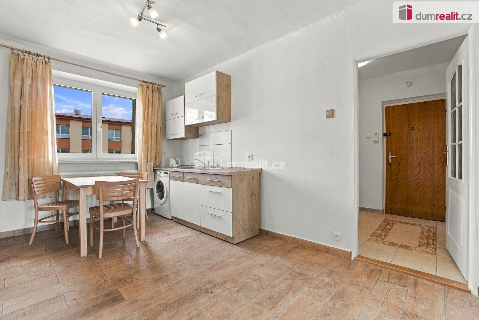 2+1, Lidická, Ostrov, 58 m² - 1