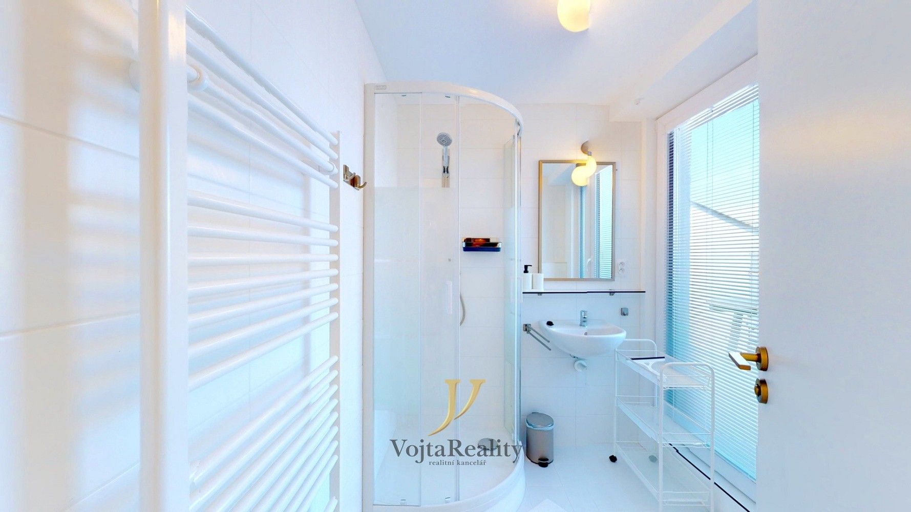 Pronájem byt 1+kk - Olomouc - Hodolany, Olomoucký kraj, 37 m² - 5