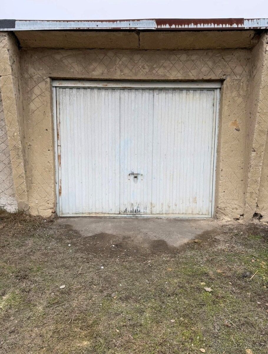 Garáže, Lednice na Moravě, 691 44