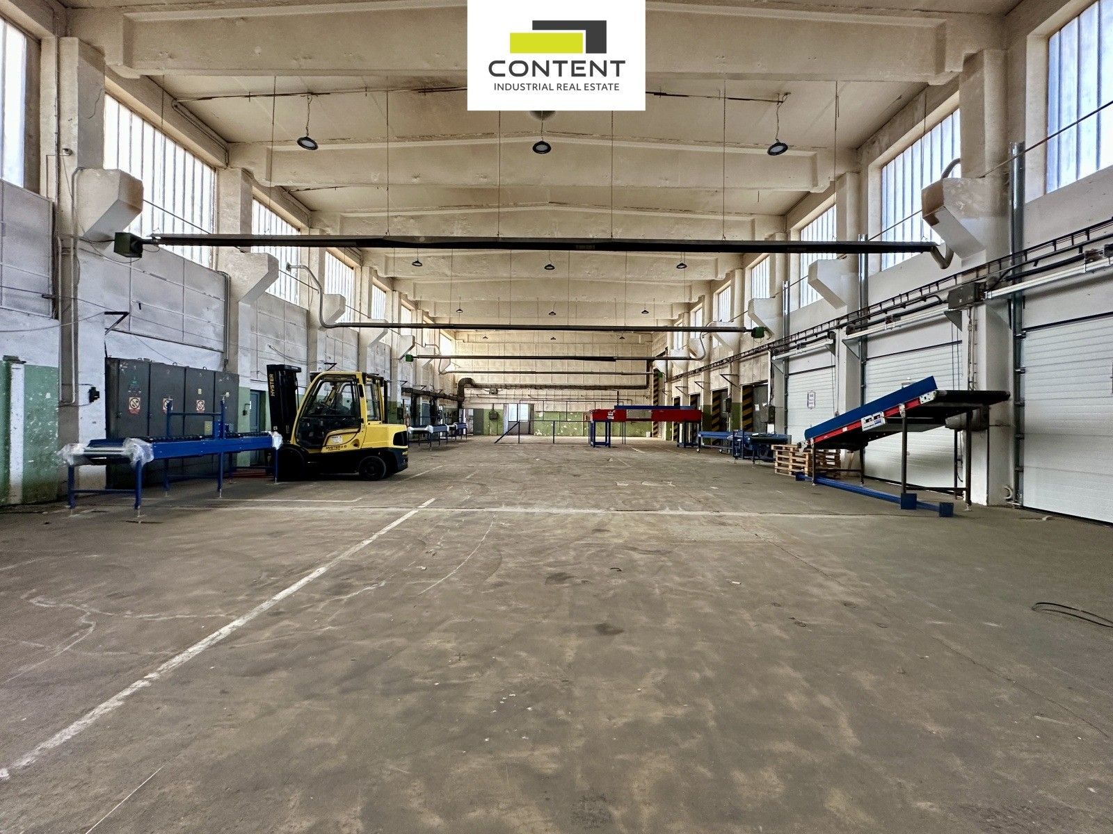 Pronájem sklad - Kostomlatská, Žalany, 903 m²