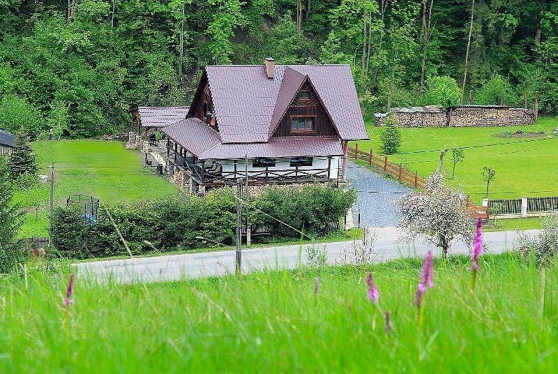 Chaty, Velké Karlovice, Zlínský kraj - 1