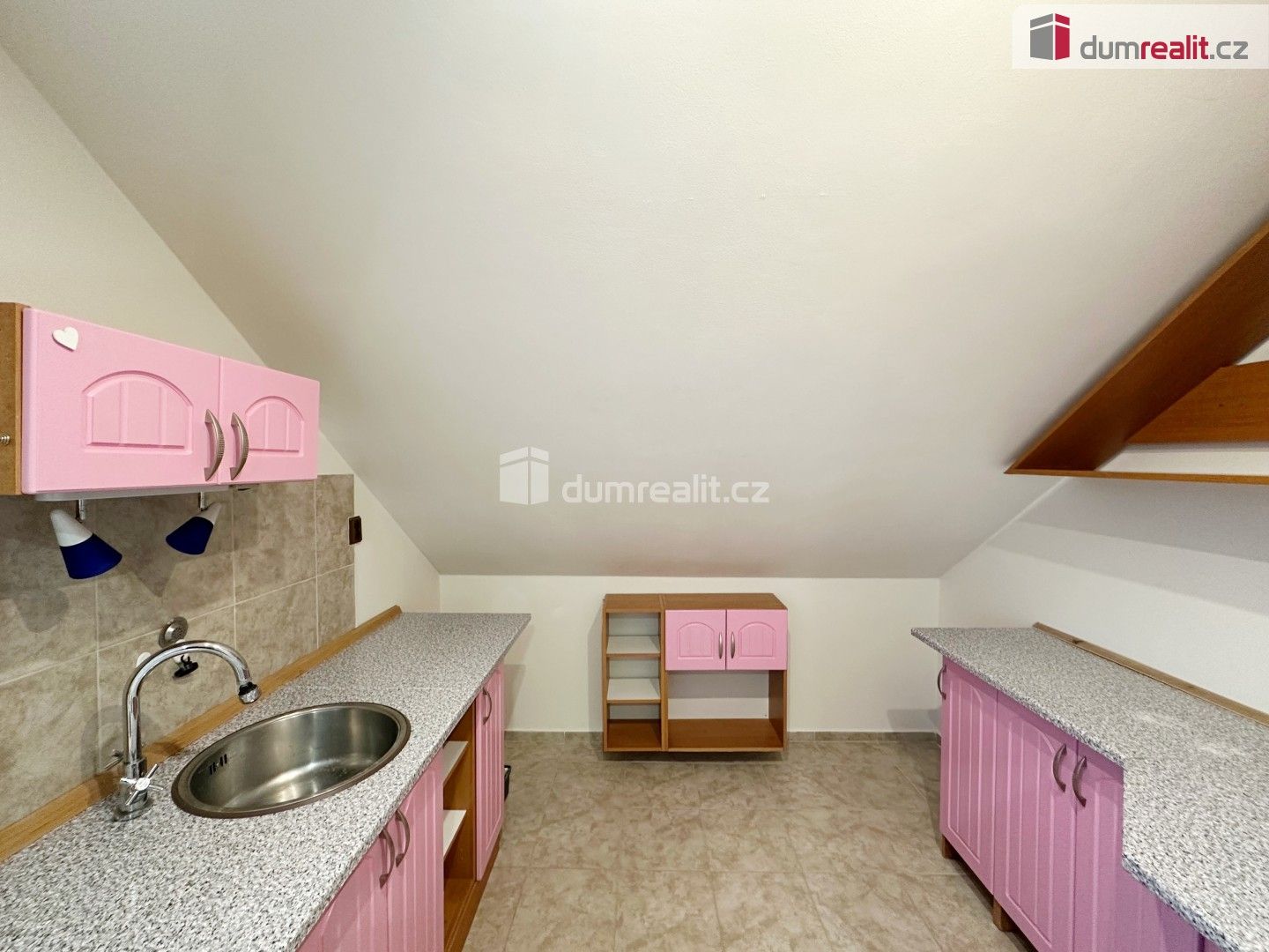 Byt 2+1 · 65 m² · Pražská, Bystřany - 3