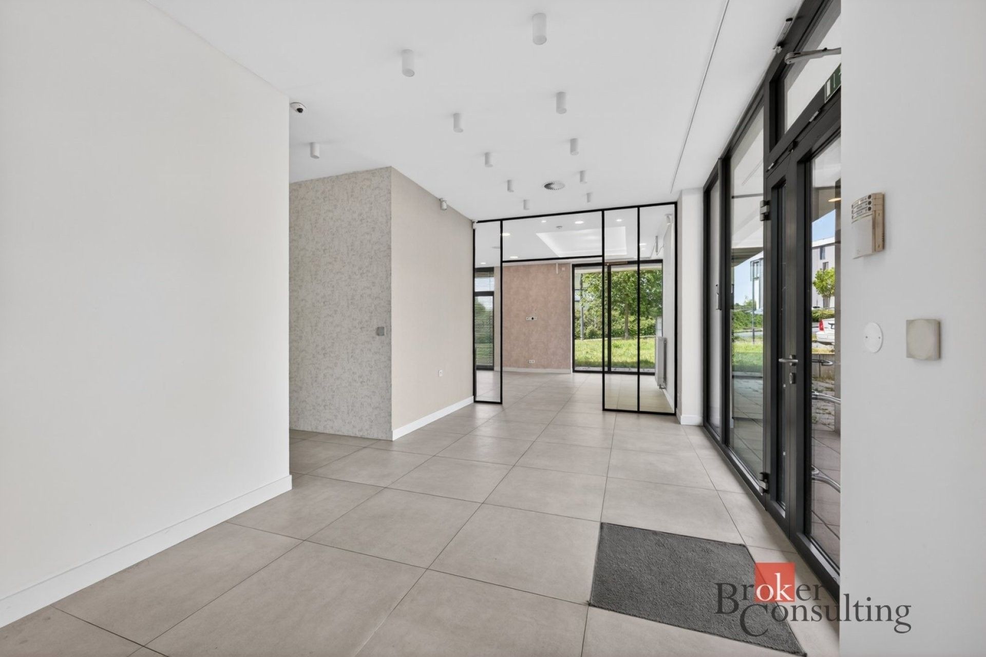 Obchodní prostory · 108 m² · Vltavínová, Plzeň - 3