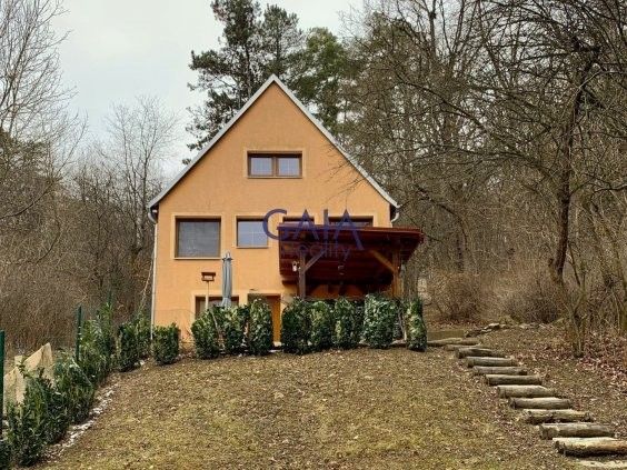 Prodej chata - Kněždub, 696 64, 355 m²