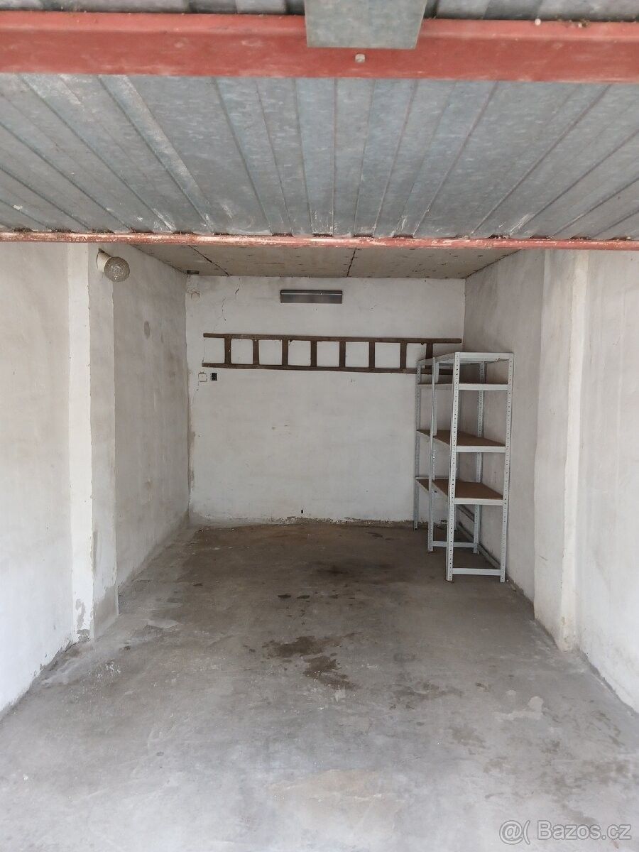 Garáže, Turnov, 511 01 - 2