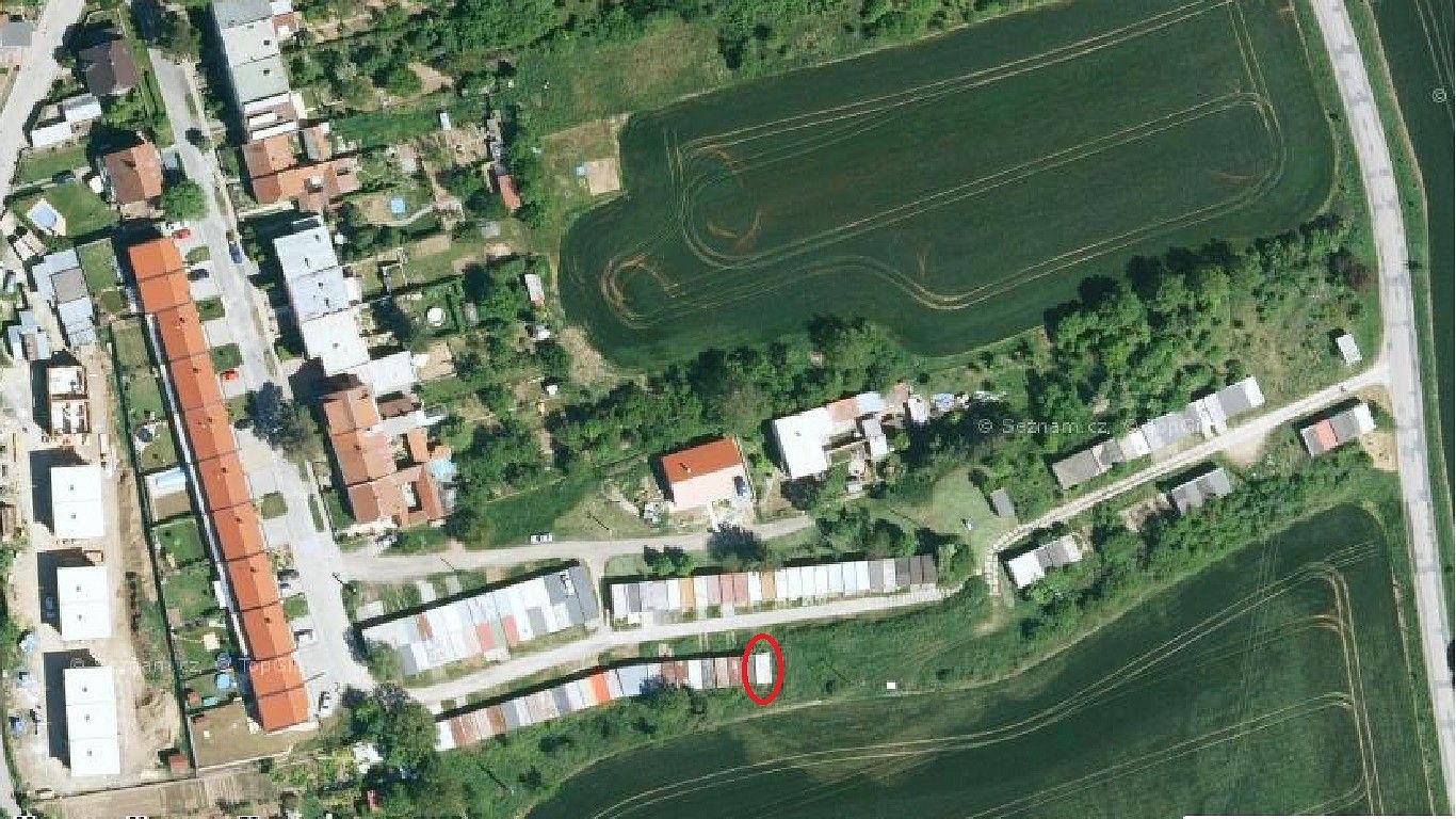 Garáž · 16 m² · Dlouhá, Šlapanice, okres Brno-venkov - 3