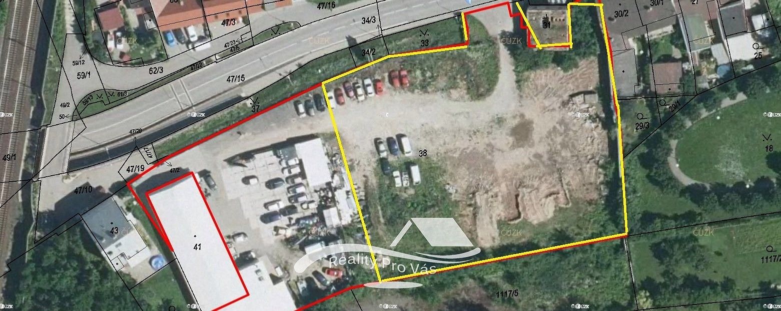 Komerční pozemek, 2 500 m²
