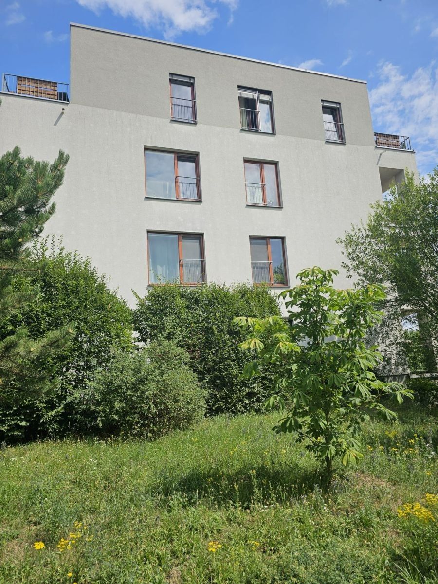 Byt 3+kk, 80 m²