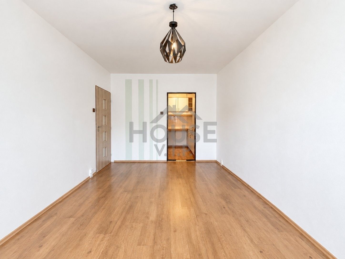 Byt 2+kk · 42 m² · Mazancova, Praha - 3