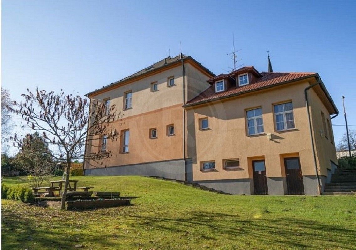 Činžovní domy, Světlík, okres Český Krumlov, Jihočeský kraj, 876 m² - 2