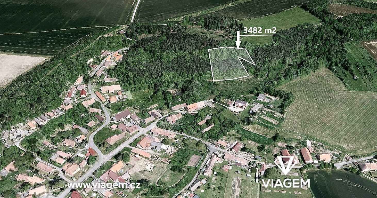 Les, 3 501 m²