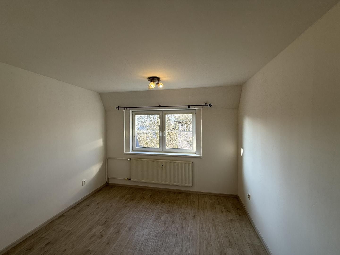 Pronájem byt 2+kk - 1. máje, Hrádek nad Nisou, 61 m²