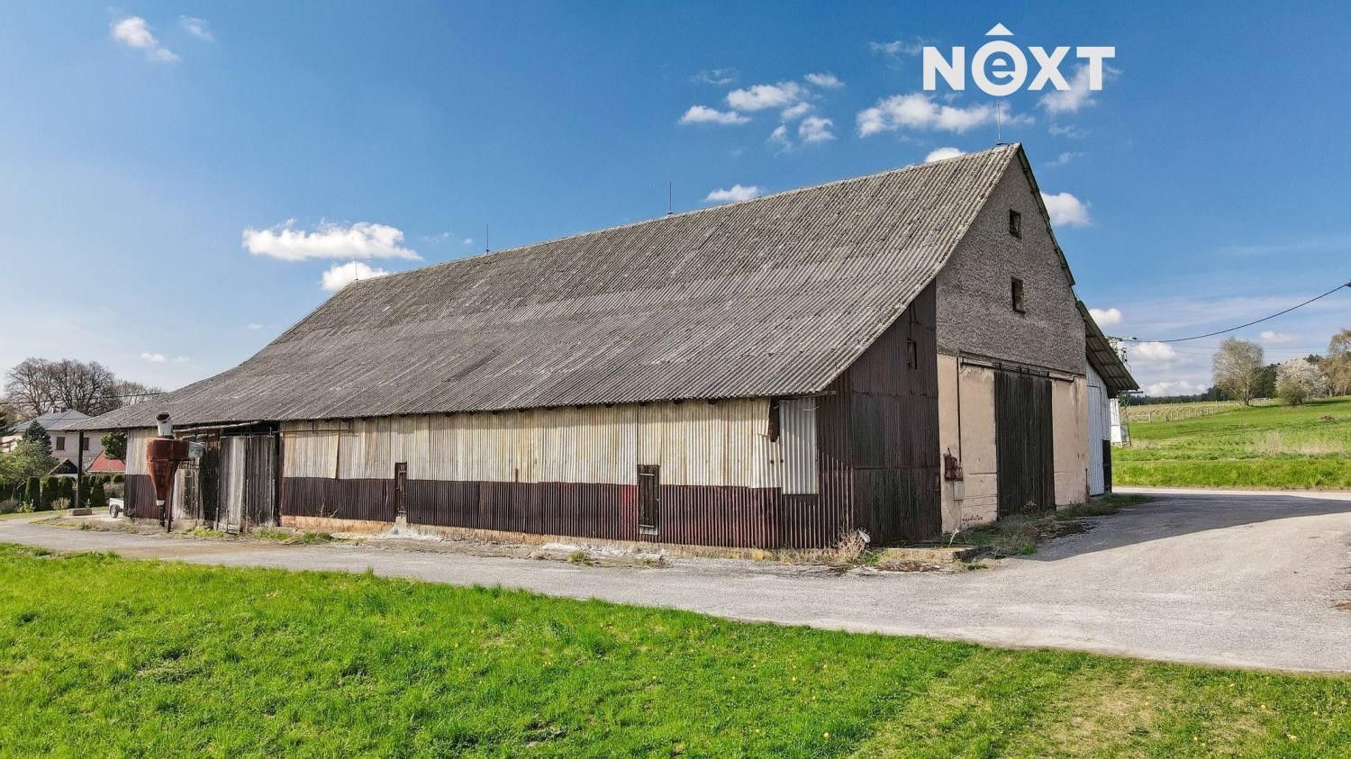 Sklady, Trotina, 900 m² - 2