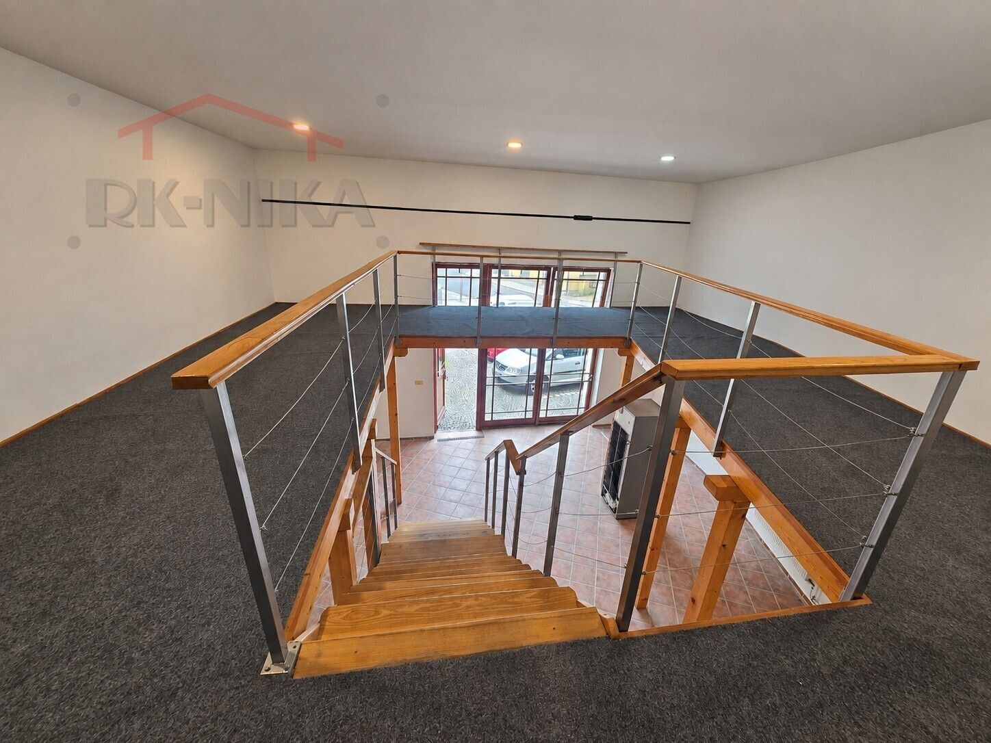 Obchodní prostory, Husova 5, Semily, 100 m² - 1