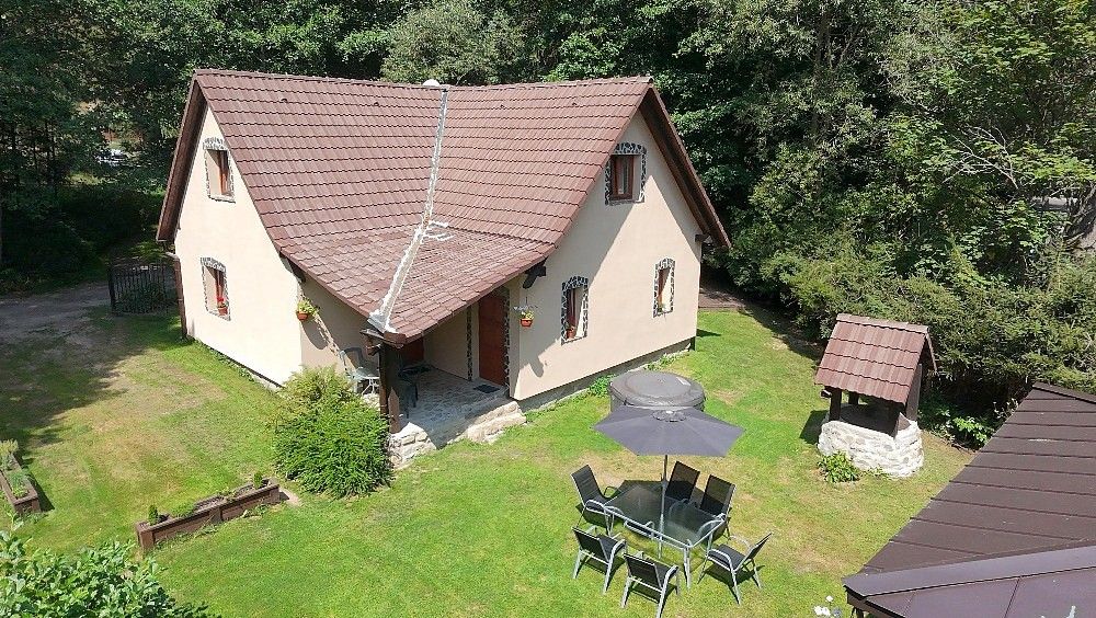 Chalupa · 107 m² · Staré Město pod Landštejnem - Pomezí, okres Jindřichův Hradec, Jihočeský kraj - 2