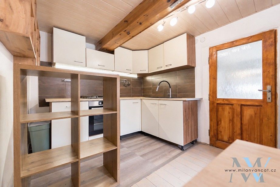 Prodej rodinný dům - Horní Lukavice, okres Plzeň-jih, Plzeňský kraj, 100 m² - 2