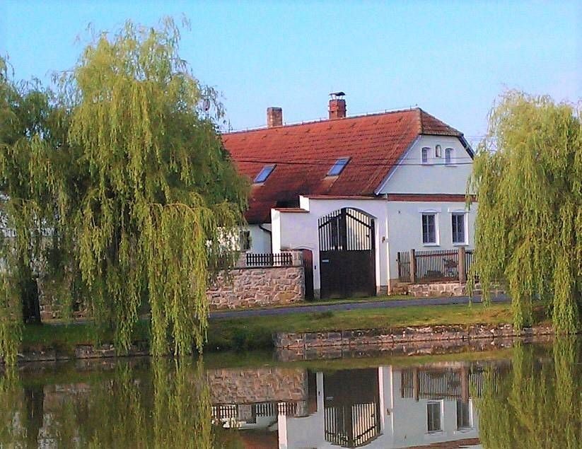 Chaty, Březí u Blatné, Jihočeský kraj