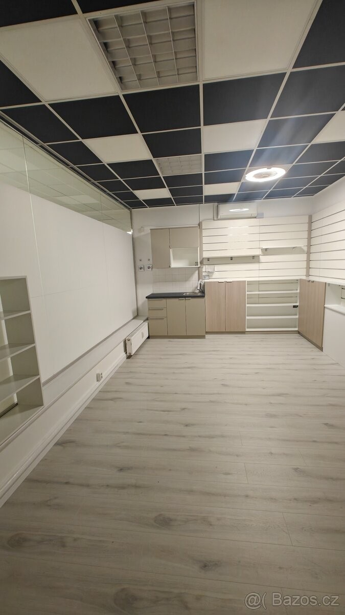 Kancelář, 26 m²