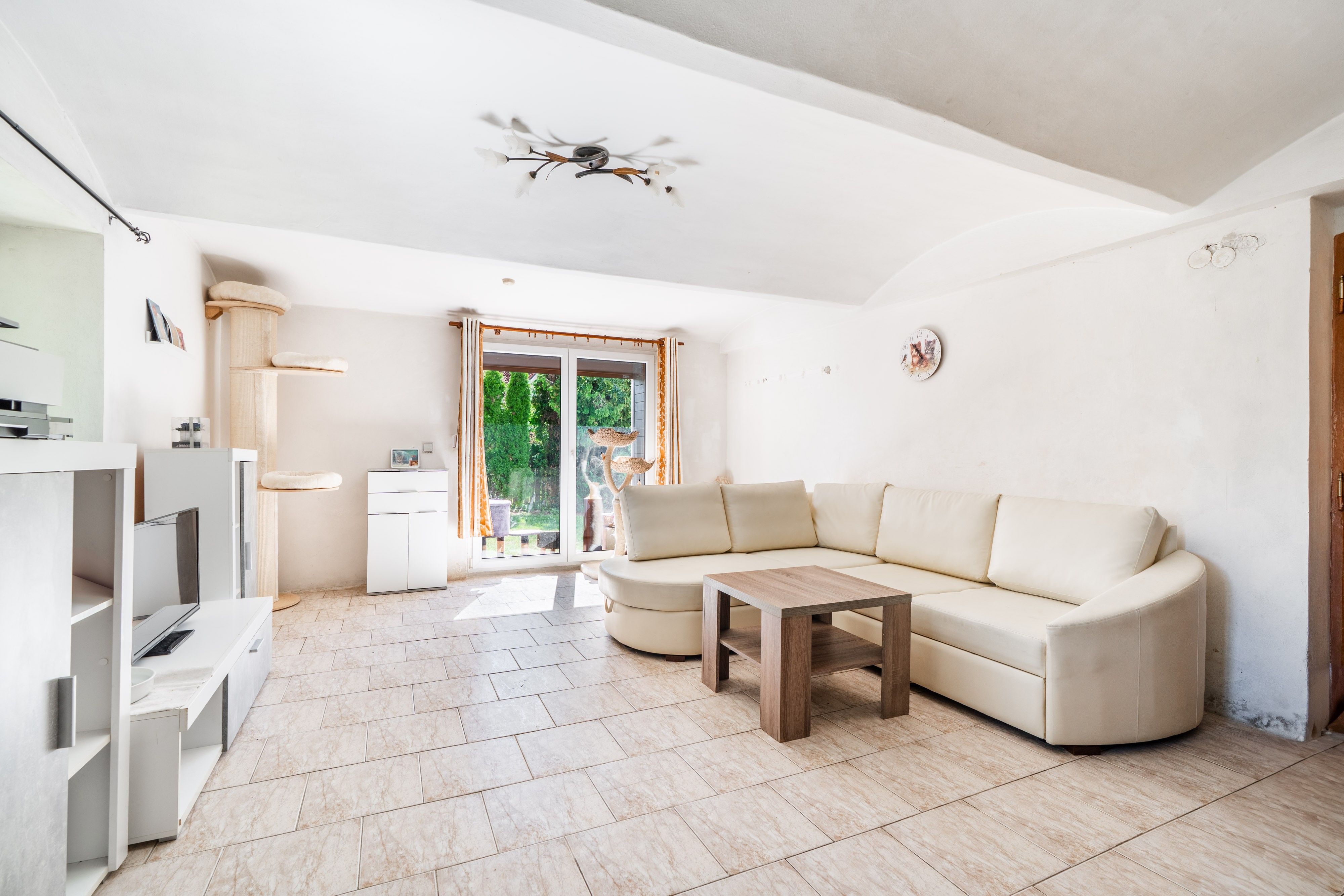 Prodej rodinný dům - Holostřevy, Bor, 270 m²