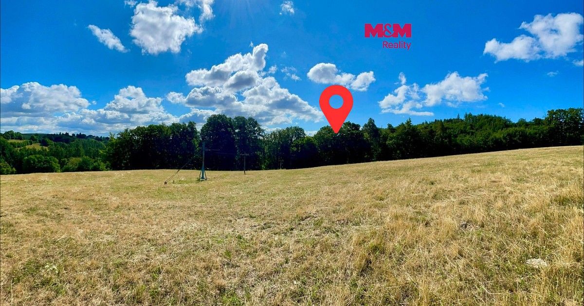 Les, 5 050 m²