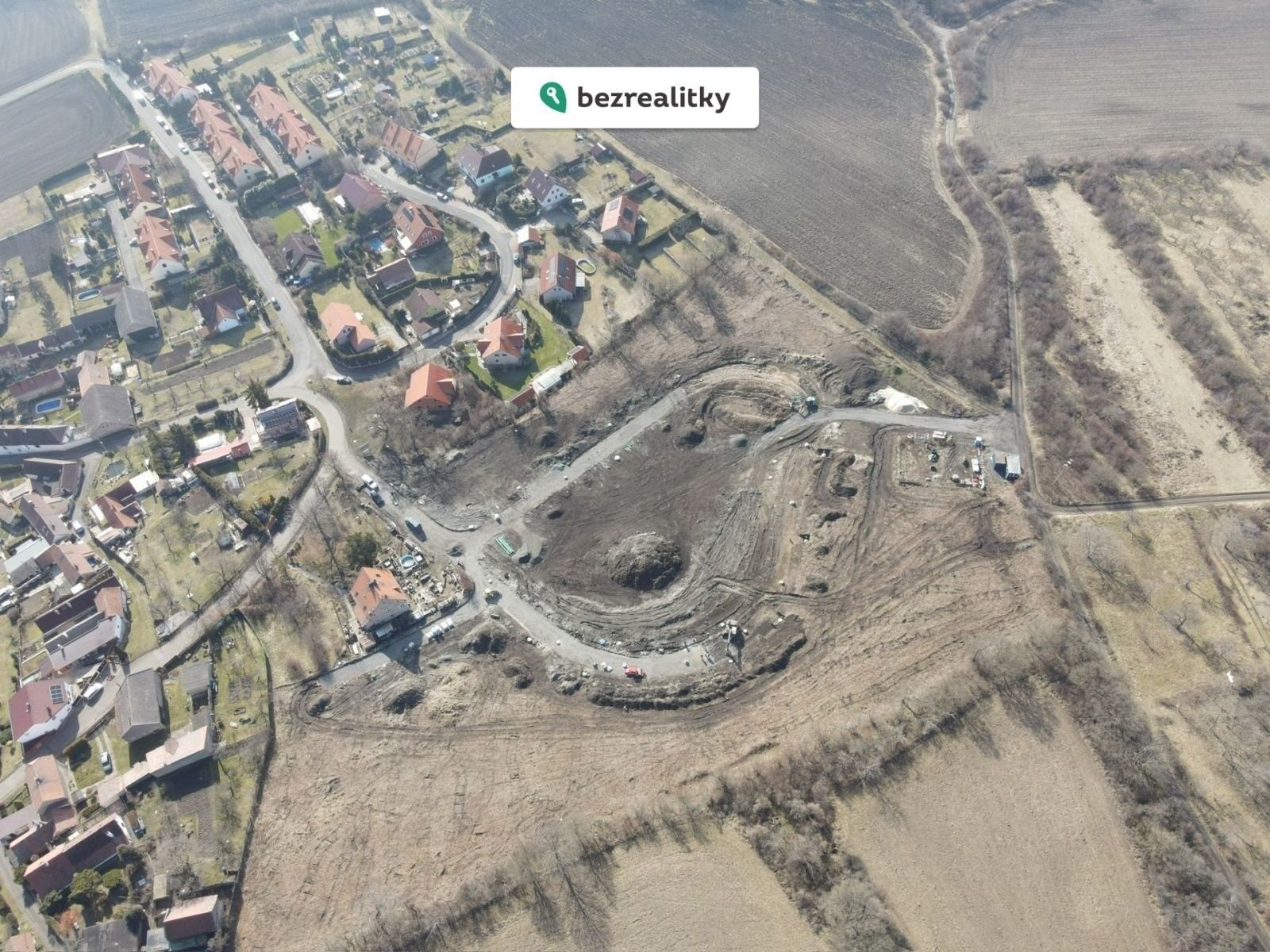 Pozemek pro bydlení · Jenčice - 4